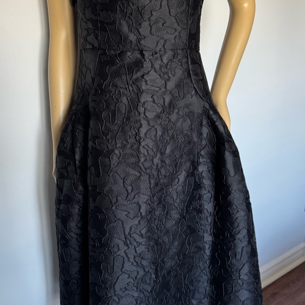 Elegant Black Textured Dress. Ptp 18” lenght 39”fully lined - Picture 3 of 12